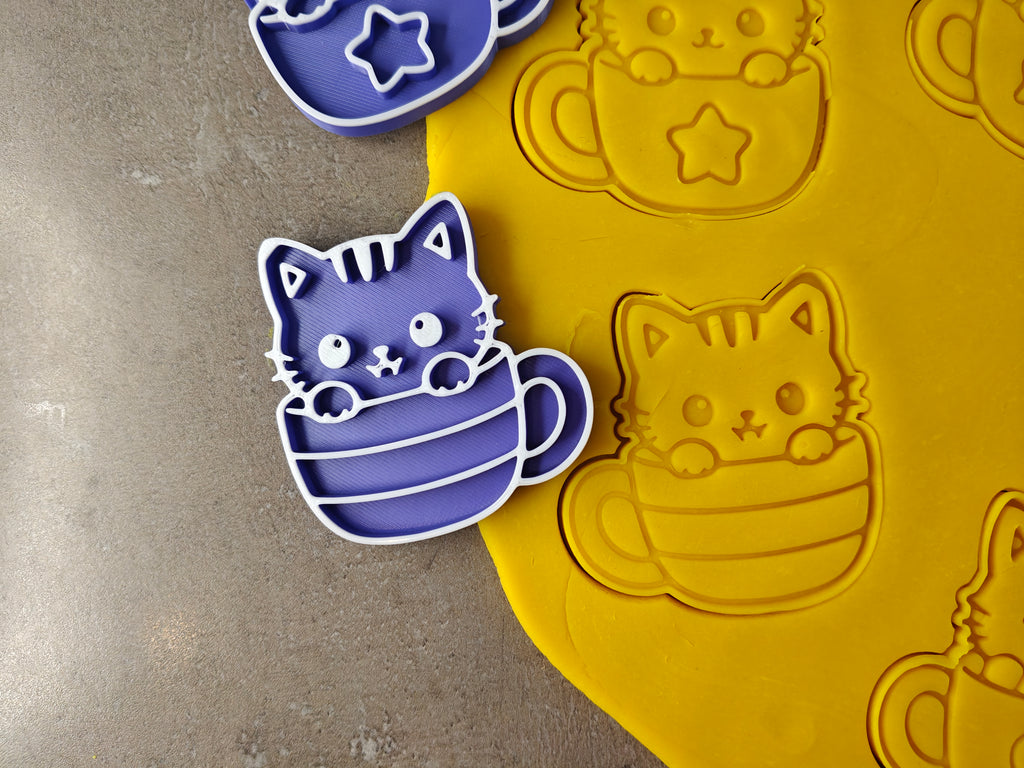 Lot de 6 emporte-pièces Chats dans des tasses – Cutter + tampon – Biscuits kawaii