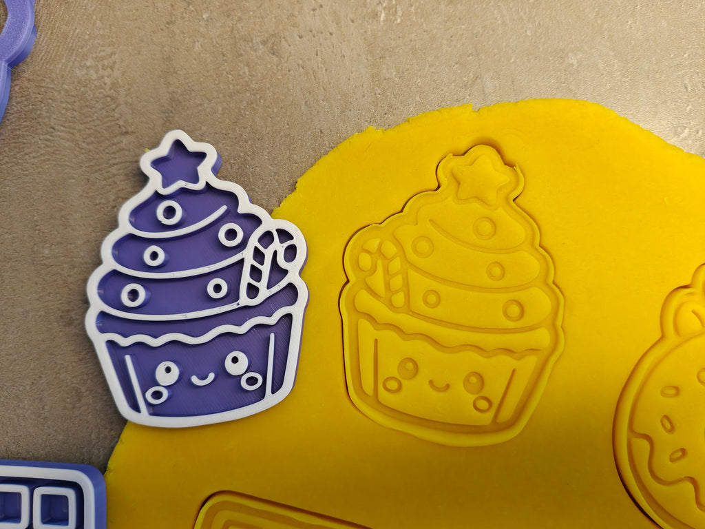Lot de 6 emporte-pièces Noël gourmand Kawaii – Cutter + tampon – Biscuits maison