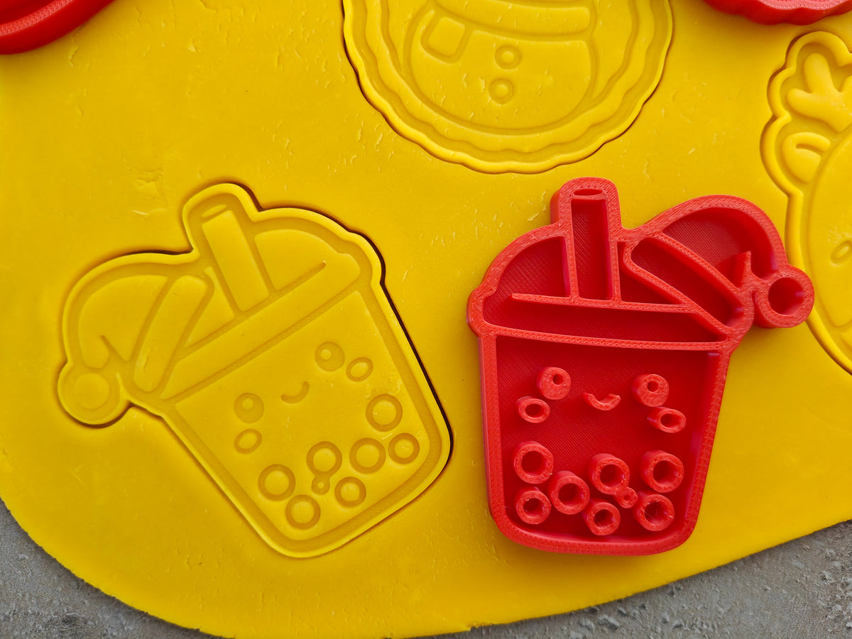 Lot de 6 emporte-pièces Noël Kawaii – Cutter + tampon – Biscuits festifs
