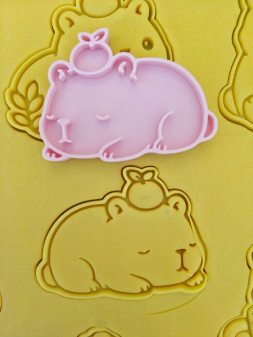 Lot de 6 emporte-pièces Capybaras Kawaii – Cutter + tampon