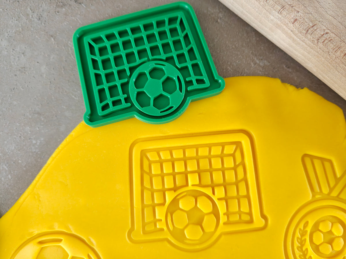 Lot de 6 emporte-pièces Football – Cutter + tampon